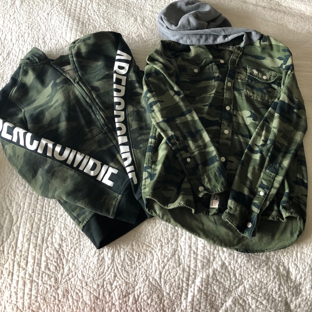 2 boys camo Abercrombie long sleeve shirts